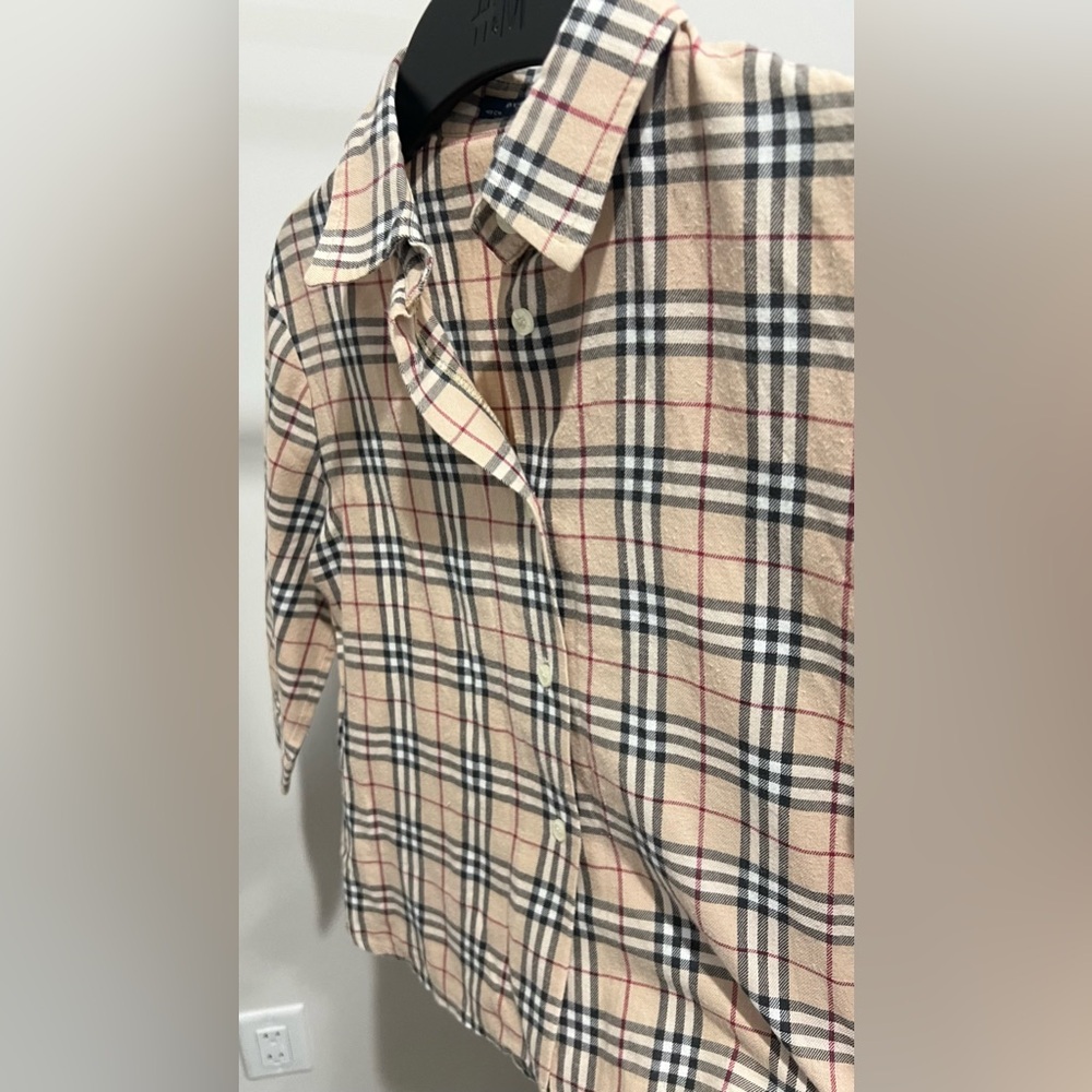 Kids Burberry shirt